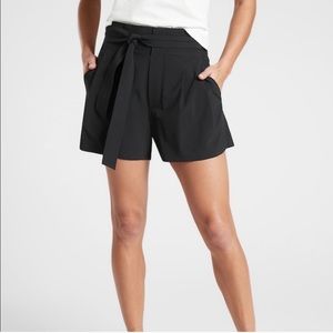 ATHLETA skyline shorts